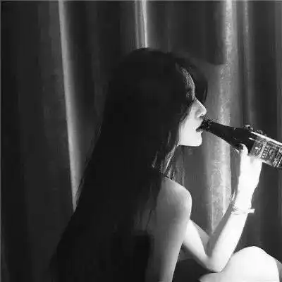 头像丨eom暗黑丧系女头