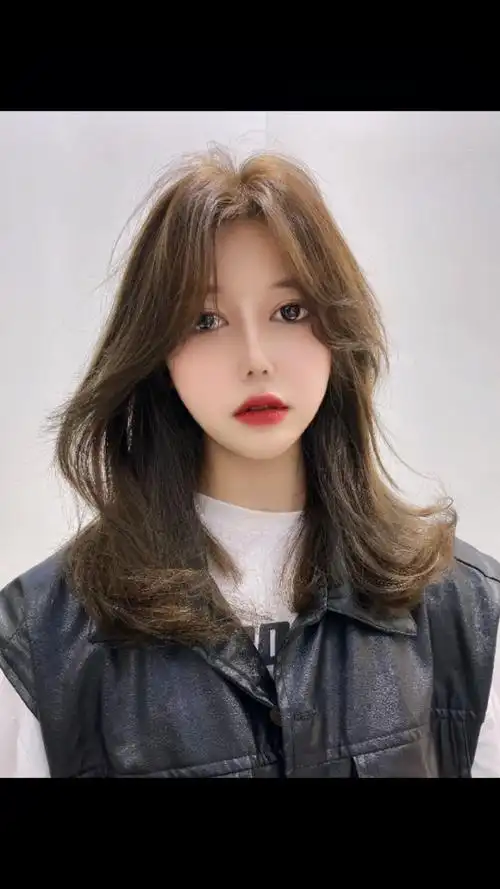 韩式造型烫  #气垫烫  蓬松慵懒微卷 时尚自然打理方便