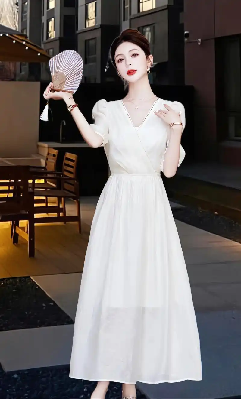 法式浪漫唯美连衣裙