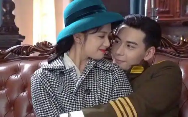 钟楚曦张云龙分手后直播明星和前任再同台堪称大型修罗场