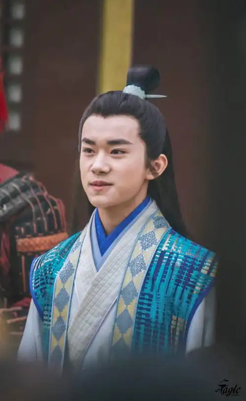 易烊千玺 #tfboys 思美人少年屈原 花絮 高清 帅气 可爱