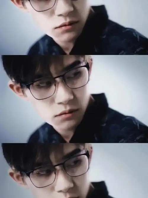 易烊千玺  #一心一意易烊千玺  #壁纸  戴眼镜的玺子哥 一整个禁欲系