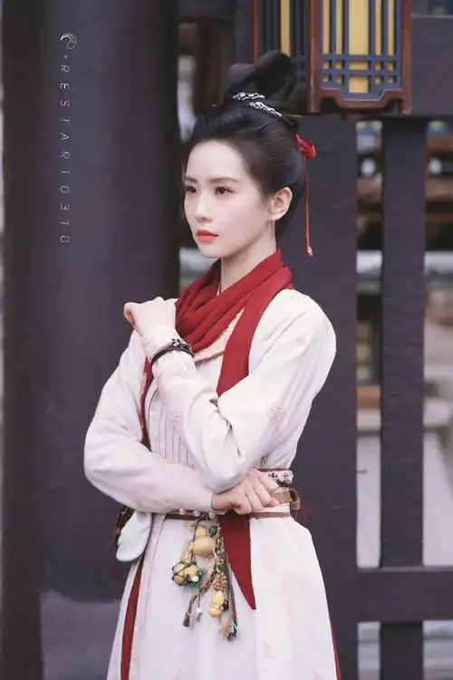 刘诗诗和郑业成从《醉玲珑》二搭到《掌心》啦!超期待这对组合,顶天