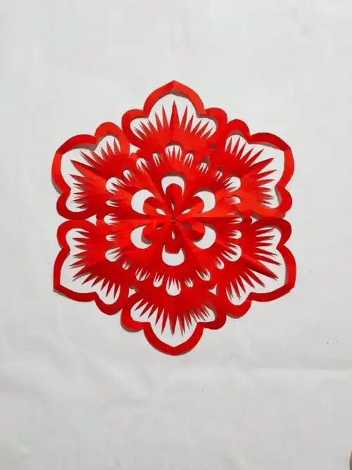 原创六角窗花剪纸视频教程!