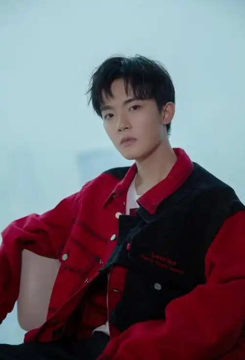 谣言与真相:李明德面对流言蜚语的坚定回应