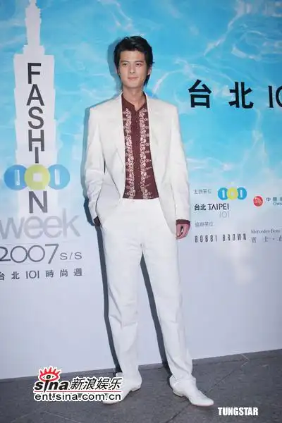 图文:台北101春夏时尚周开幕--嘉宾郭品超