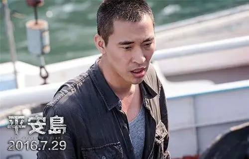 《平安岛》型男剧照 黄立行上演终极逃杀