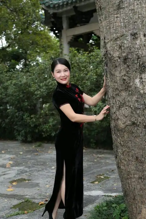 旗袍缘 美丽绽放 - 美篇