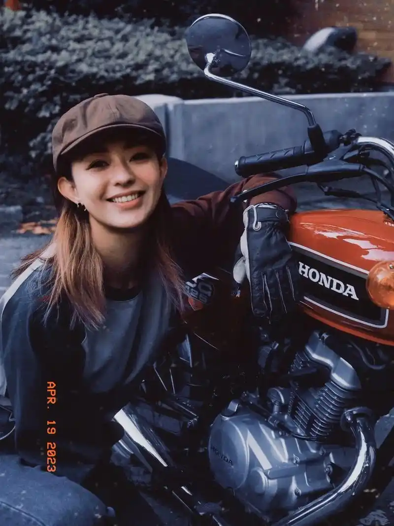 日系复古机车穿搭指南.来自超好看的@霹雳秋裤 小姐姐的日系阿 - 抖音