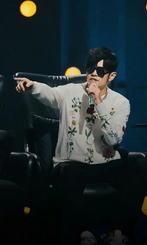 周杰伦《说唱梦工厂》高清无水印帅照