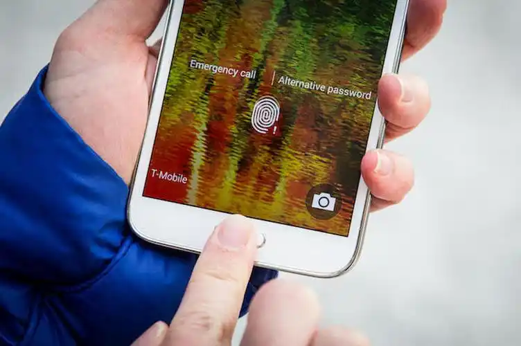 黑客可远程从android手机窃取指纹 三星华为htc中招