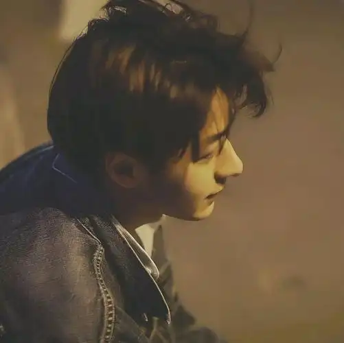 190张第一眼就让你觉得惊艳的男生头像 - 知乎