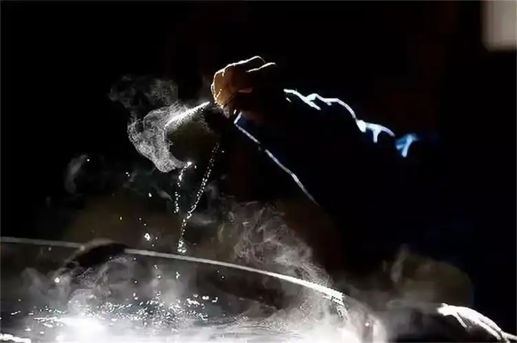 蒸馏酒和酿造酒的区别蒸馏酒制作方法