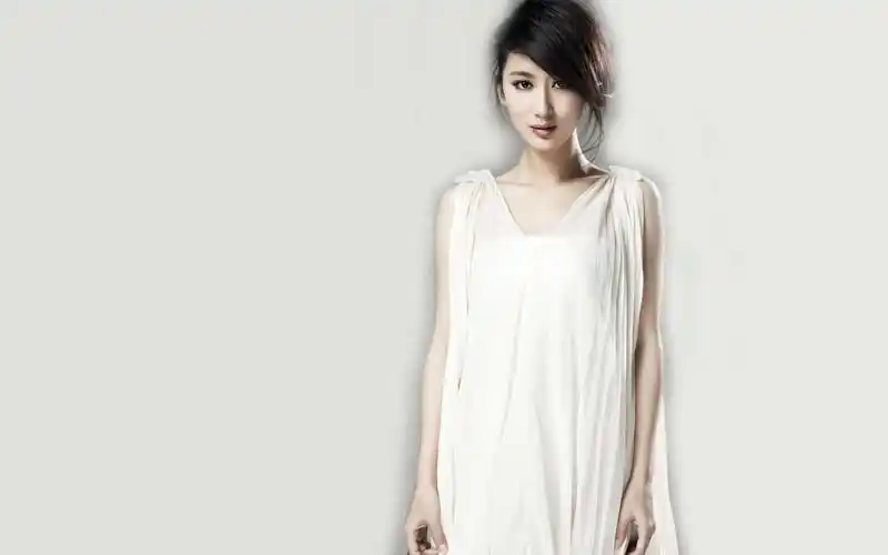 苦情女王郭珍霓简约时尚温馨甜美写真桌面壁纸(二)