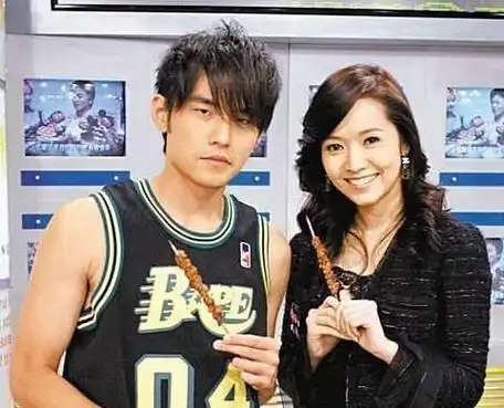 周杰伦|昆凌|侯佩岑|陈奕迅_网易订阅