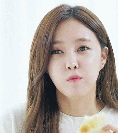 2009年7月,朴孝敏以t-ara成员的身份正式出道.