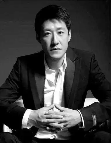 t2004年主演何群执导的抗战剧《吕梁英雄传》,为观众熟知 .