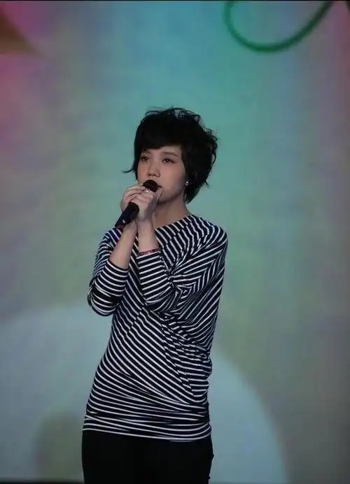 李霄云的音乐之路,从此开启了一个新的篇章.