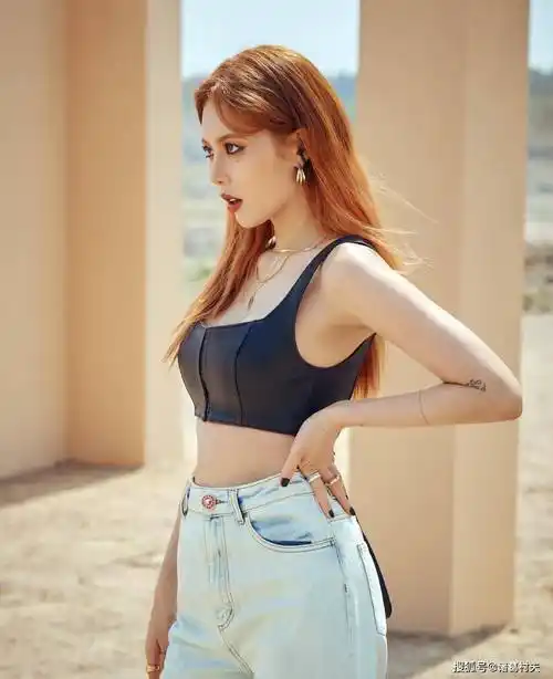 这谁顶得住嘛!金泫雅,真正的人间极品尤物!