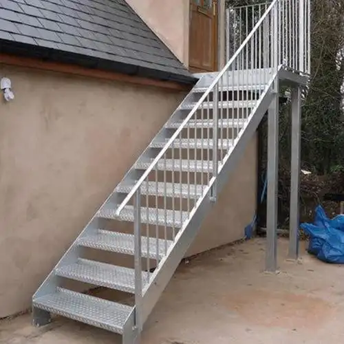 云阳钢结构楼梯人工报价厂家** 祝全岩棉夹芯板厂