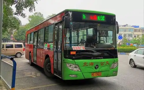 虽然北上公交车乘坐的人不多,但是北海市公交车被吐槽的却不少,路线