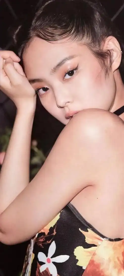 blackpink丨金珍妮jennie精制壁纸一组【211228】