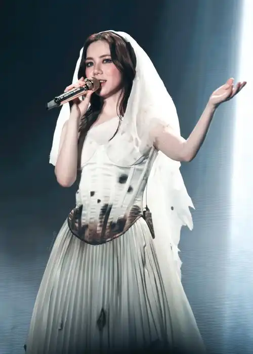 邓紫棋iamgloria世界巡回演唱会