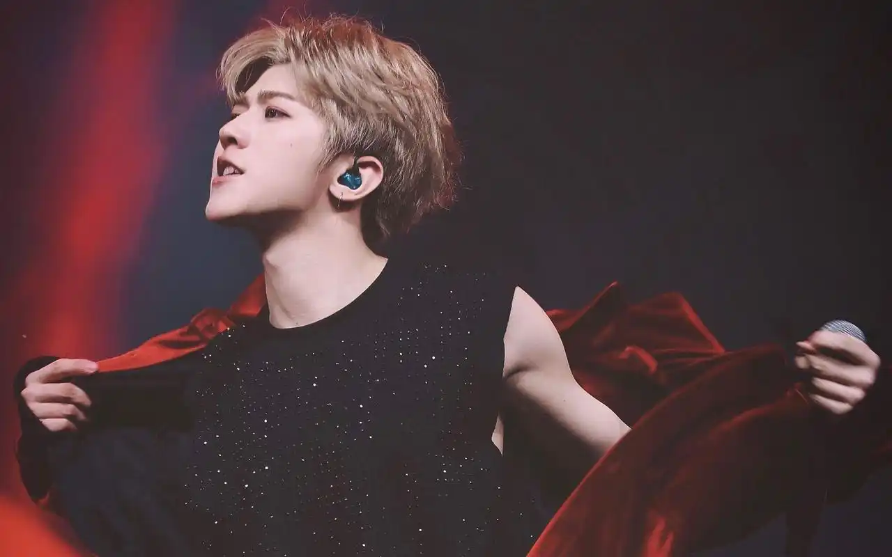 蔡徐坤终于回应了!承认与c女士交往过,澄清两点,自证不违法