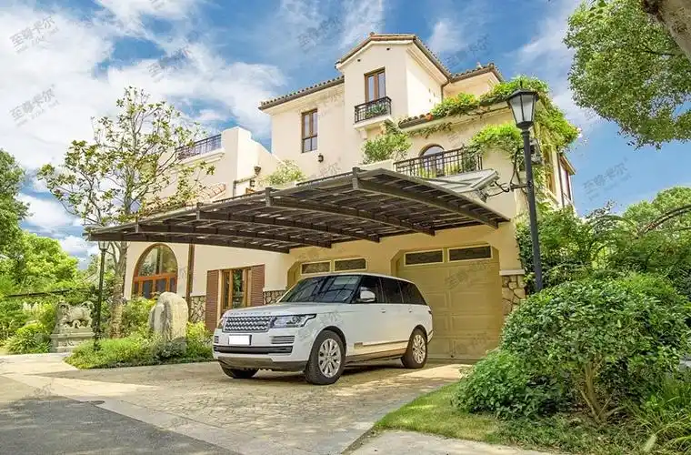 别墅车棚用什么材料,这种新型车棚不仅美观实用还上档次
