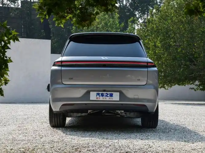 理想汽车 理想l8 2023款 max