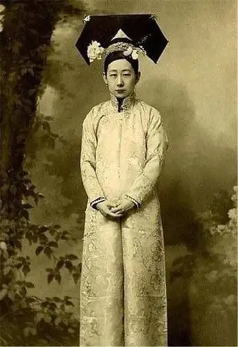 晚清格格照片晒出一个比一个秀气