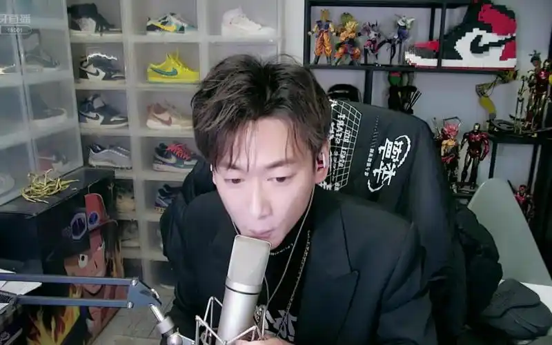 【祝大家2021牛转乾坤】虎牙-洋气黄18001_2021-02-14