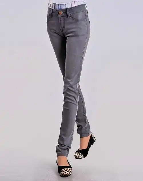 女款灰色时尚磨白修身小脚牛仔裤