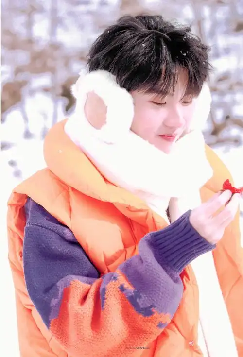 草莓奶油小蛋糕  #马嘉祺说岛上太舒服了