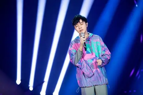 吴青峰《歌手》2019歌王之战总决赛获得亚军