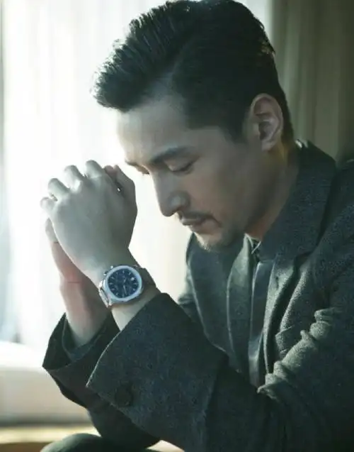 胡歌的侧脸你喜欢吗?