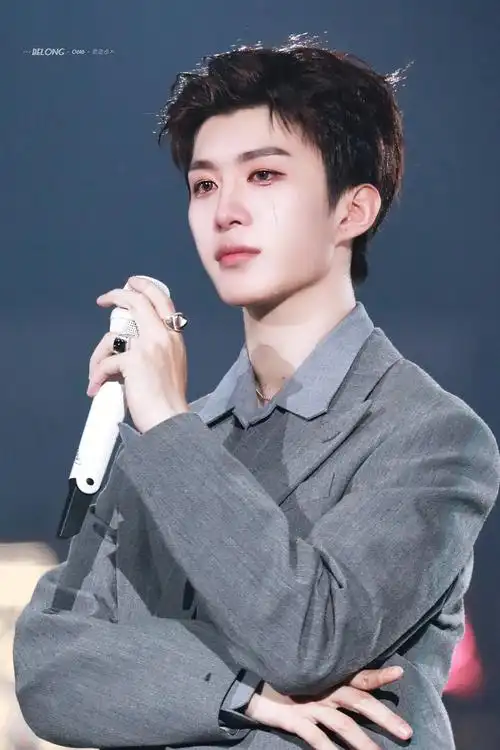 范丞丞哭和蒋丞哭