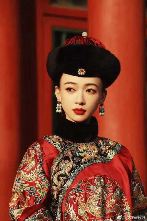 吴谨言再现魏璎珞