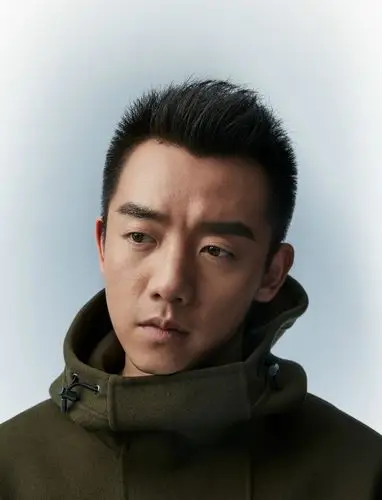 "小猎豹"郑恺写真曝光 时尚型男尽展百变魅力