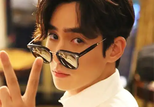 朱一龙帅气好看图片_镇魂男主沈巍