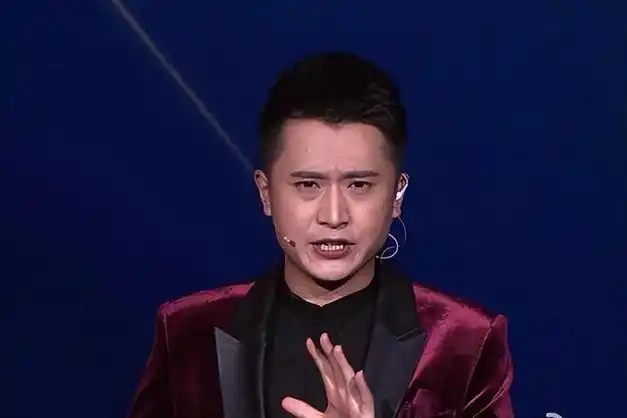 央视10佳主持人名单出炉杨帆落选龙洋上榜引发质疑