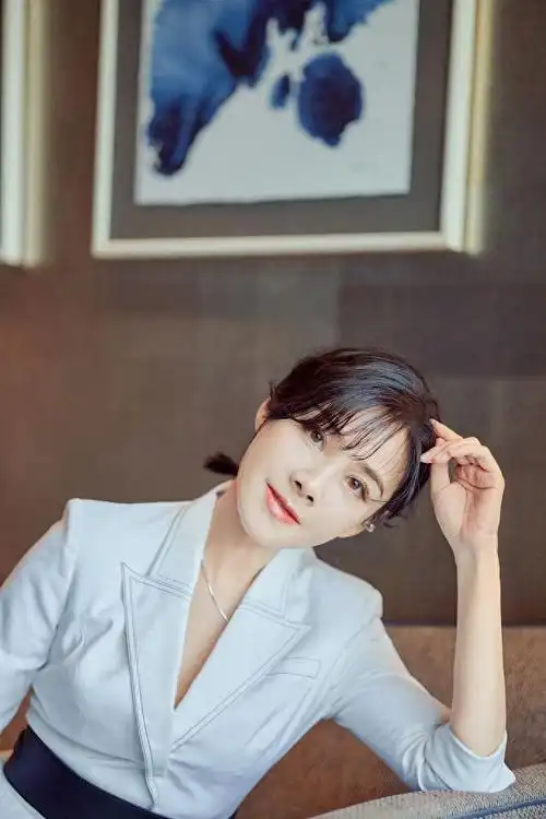 何琳个人资料:因一顿饭和丈夫结缘,和婆婆情同姐妹,日子红红火火有