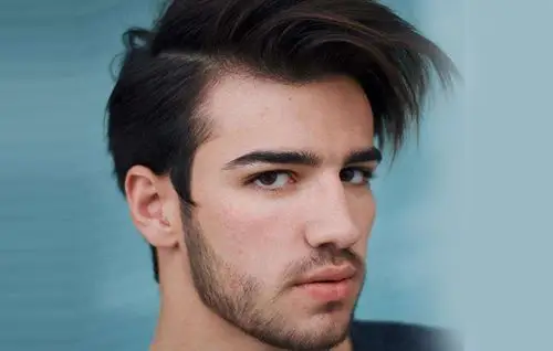 宽脸男生适合什么样的发型脸宽发型图片