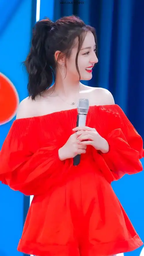 快乐大本营|迪丽热巴 cr.·沫恋雪迪