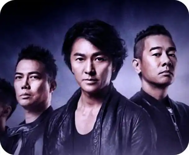 22年了, 这四人凭借"古惑仔"走红, 如今只有他, 秀恩爱又火了