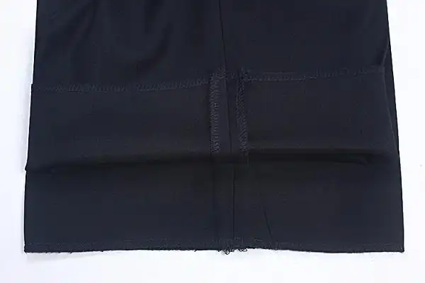 毛料裤子穿久鼓包了怎么恢复平整