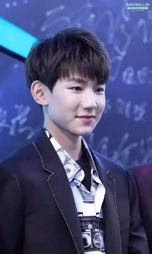 年度偶像先锋王源78