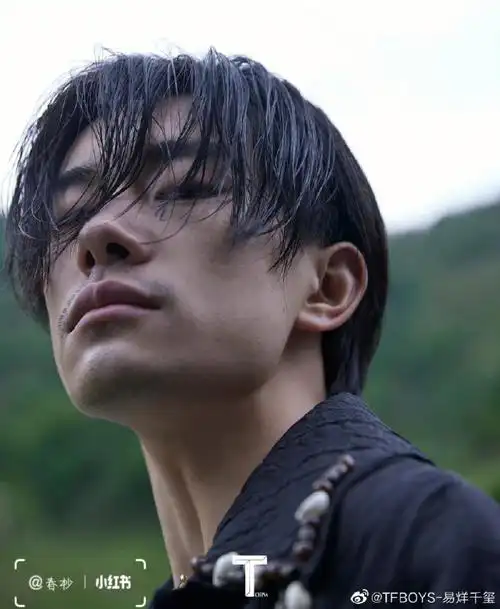 千玺保佑我报个好大学#大学  #易烊千玺未来无界