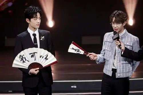 肖战 王一博微博之夜 - 堆糖,美图壁纸兴趣社区