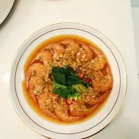 蒜泥蒸虾(清蒸蒜蓉开背虾的做法大全)